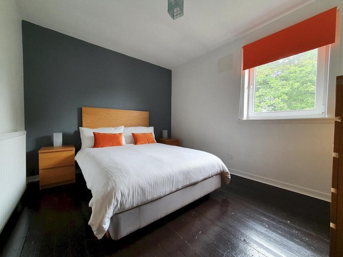 2 Bedroom, Free Parking & Netflix Near Hospitals Aberdeen Luaran gambar
